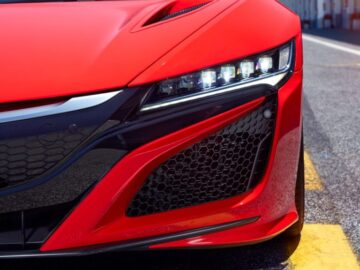The 2017 Honda NSX: A Responsible Supercar