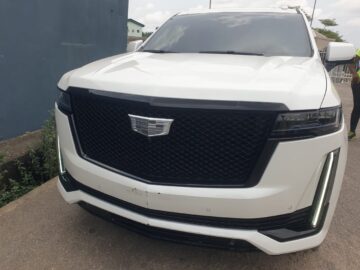 CLEAN DIRECT BELGIUM 2022 MODEL CADILLAC ESCALADE FULL OPTION